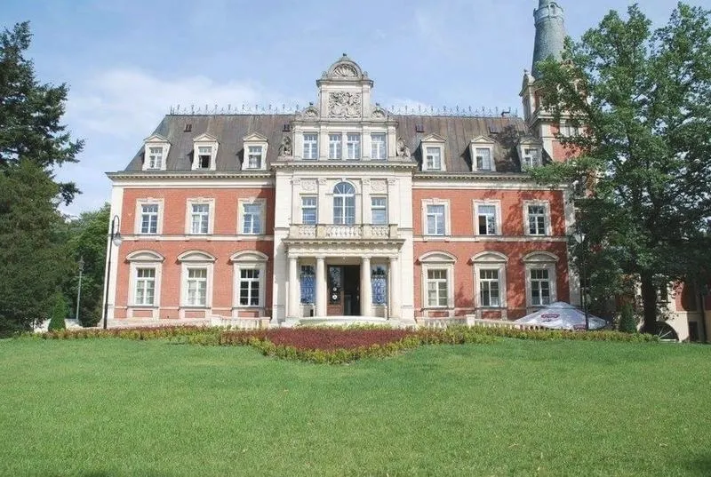 Jak dojechać do Pawłowic we Wrocławiu? Praktyczny przewodnik dla podróżnych