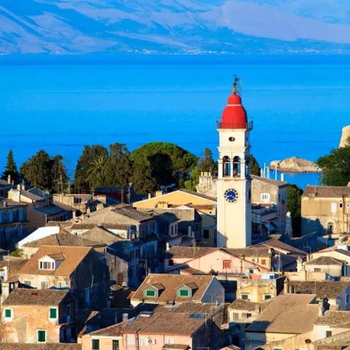 Jak długo trwa lot z Gdańska na Korfu? Sprawdź nasze informacje!