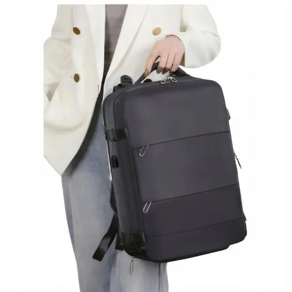 Prosty przewodnik: jak dodać bagaż w Ryanair bez stresu