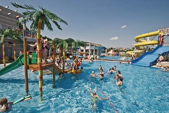 Sprawdź najlepsze sposoby, jak dojechać z Łodzi do Uniejowa