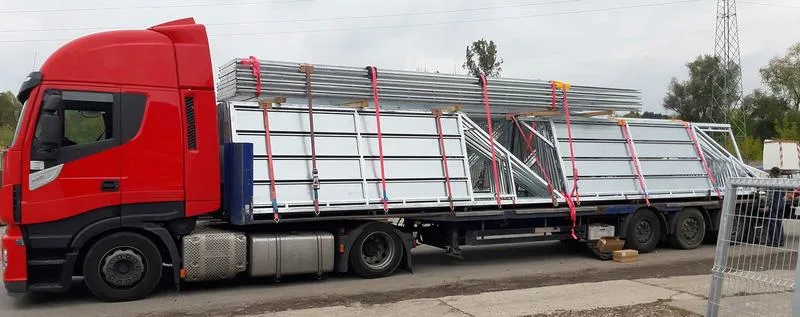 Bezpieczeństwo podczas przewożenia bramy