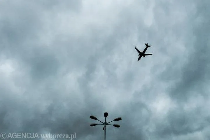 Bezpośredni i przesiadkowy lot