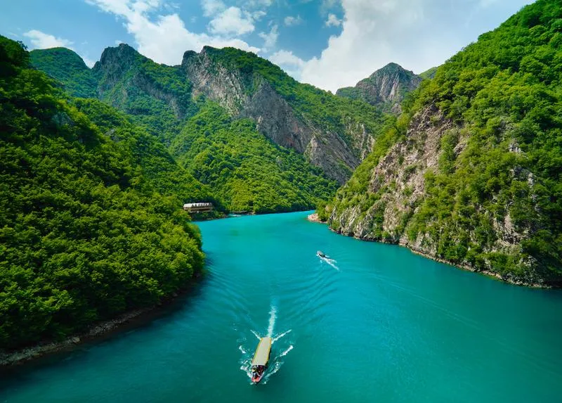 Czas lotu z Warszawy do Tajlandii