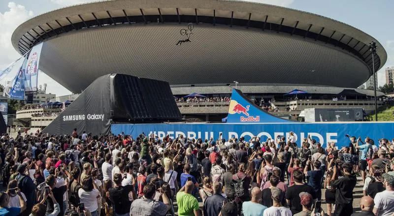 Dojazd z dworca PKP do Spodka