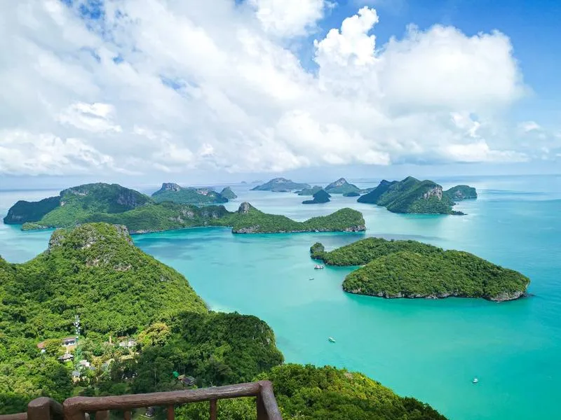 Loty bezpośrednie i przesiadkowe do Tajlandii