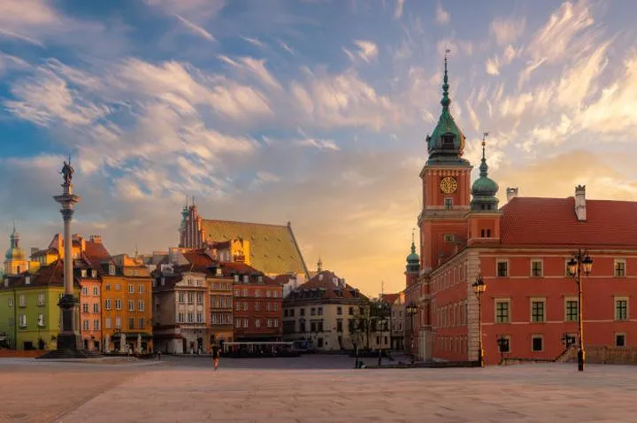 Z Dworca Centralnego na Stare Miasto